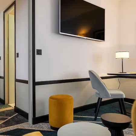 Aiglon Hotel