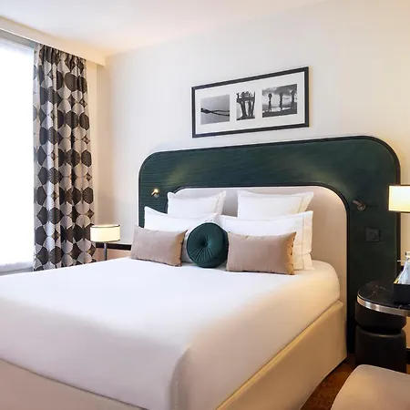 Aiglon Hotel 4*