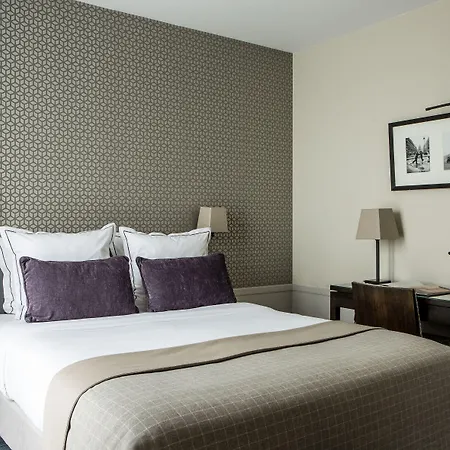 Aiglon Hotel Parigi